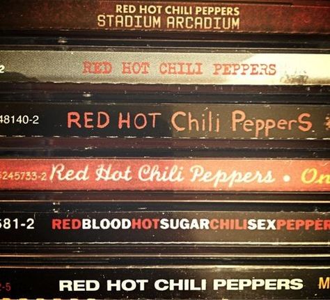 Pepper Band, Red Hots, John Frusciante, Love My Sister, Rock Chick, Band Wallpapers, Hottest Chili Pepper, Music Books, Chilli Pepper