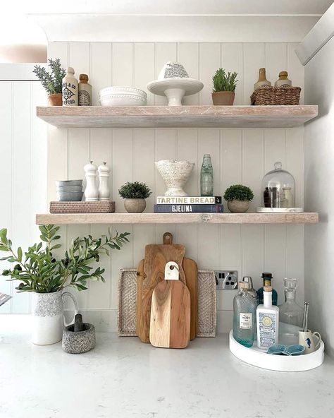 7+ Kitchen Shelving Ideas to Organize Your Farmhouse Kitchen with Style Kitchen Shelving Ideas, Kitchen Decor Ideas Diy, Farmhouse Kitchen Inspiration, Farmhouse Kitchen Decor Ideas, Kitchen Shelving, Farmhouse Flair, White Tray, Farmhouse Sinks, Farmhouse Aesthetic