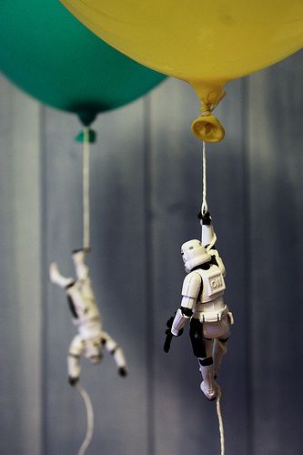 Airborne Troopers | Stormtroopers 365 > Day 191/365 [Subscri… | DocChewbacca | Flickr Star Wars Ideas, Star Wars Themed Birthday Party, Star Wars Baby Shower, Star Wars Theme Party, Star Wars Cake, Star Wars Birthday Party, Star Wars Wedding, Birthday Star, Star Wars Day