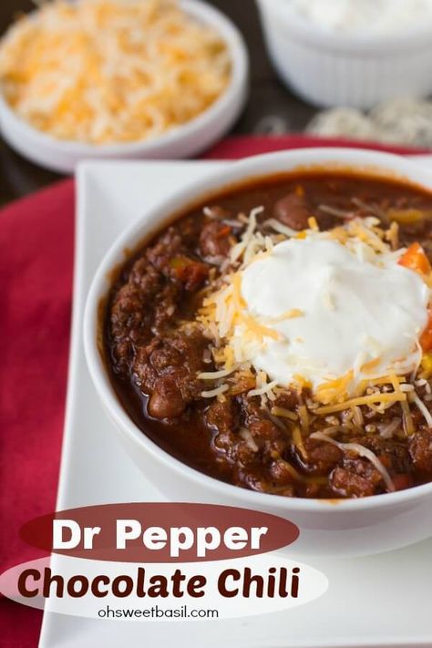 Pasta Chili Recipe, Chili Recipes With Chocolate, Unique Chili Recipe Crockpot, Dessert Chili Recipe Chocolate, Weird Chili Recipes, Best Unique Chili Recipe, Interesting Chili Recipes, Unique Chili Ideas, Unique Chilli Recipes