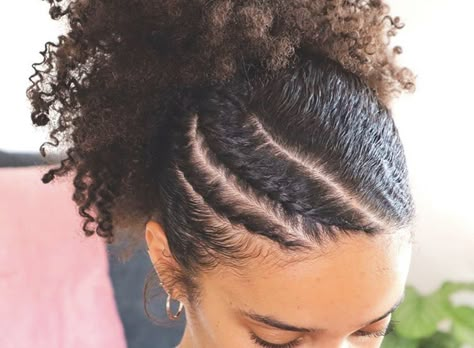 Wet And Go Hairstyles Natural Hair Short, Ear Length Natural Hairstyles, Curly Natural Updo, Curly Updos For Medium Hair Black Women, Cabello Afro Natural, Protective Hairstyles For Natural Hair, Quick Natural Hair Styles, Natural Curls Hairstyles, Hairdos For Curly Hair