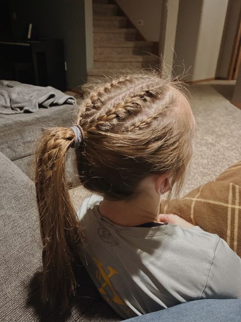 Simple Volleyball Hairstyles, Race Day Hair, Soccer Hairstyles, Volleyball Hair, Soccer Hair, Track Hairstyles, Basketball Hairstyles, Competition Hair, Softball Hairstyles