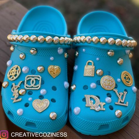 Crocs Aesthetics, Croc Inspiration, Decorated Crocs, Croc Business, Designed Crocs, Dr Graduation, Bedazzled Crocs, Designer Crocs, Croc Pins