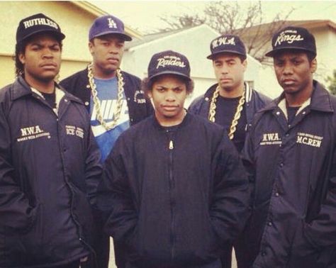 N.w.a Aesthetic, Old School Rap Aesthetic, Eric Wright, Hip Hop Images, 90s Rappers Aesthetic, 90s Rappers, Eazy E, Hip Hop Classics, Straight Outta Compton