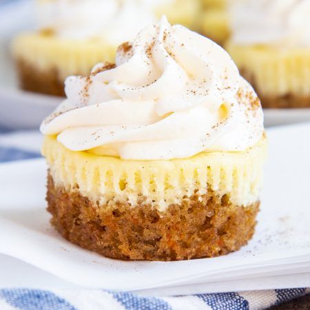 Mini Carrot Cake Cheesecakes - Like Mother, Like Daughter Carrot Cake Cheesecake Cupcakes, Carrot Cake Topping, Carrot Cake Cheesecake Recipe, Carrot Cheesecake, Mini Carrot Cake, Moist Carrot Cake, Carrot Cake Recipe Easy, Carrot Cake Cheesecake, Mini Carrots