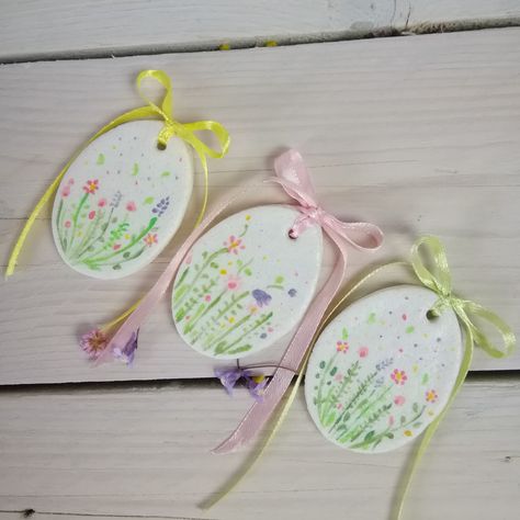 Easter Salt Dough Ornaments, Salt Dough Easter Eggs, Salt Dough Easter, Salt Dough Crafts, Easter Pottery, Driftwood Mobile, Dough Ornaments, Liguria Italy, Easter Garland