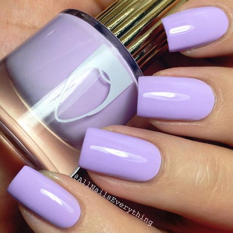 nails.quenalbertini: Instagram photo by allnailseverything Purple Manicure, Lavender Nails, Matte Nails Design, Purple Nail, Super Nails, Glitter Nail Polish, Ballerina Nails, Popular Nails, Manicure E Pedicure