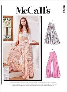 Palazzo Pants Pattern, Palazzo Pant, Pants Sewing Pattern, Wide Leg Palazzo Pants, Couture Mode, Mccalls Sewing Patterns, Upcycled Clothing, Easy Sewing Patterns, Diy Sewing Clothes