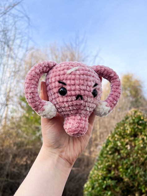 Angry Uterus Crochet Pattern, Uterus Crochet Pattern Free, Feminist Crochet Patterns, Crochet Uterus Free Pattern, Feminist Crochet, Uterus Crochet Pattern, Crochet Uterus, Uterus Party, Angry Uterus