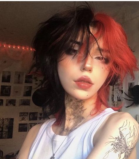 Short Grunge Hair, Dyed Hair Inspiration, Hair Inspiration Short, Alternative Hair, Nikko, Short Hair Haircuts, Hair Inspo Color, Grunge Hair, Dream Hair