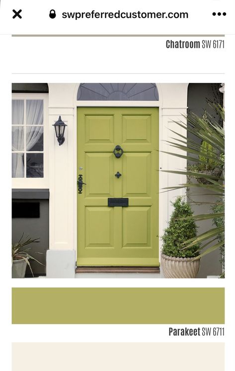 Green Exterior House, Green Front Door, Door Colour, Exterior House Paint, Green Front Doors, Green Exterior, Exterior House Color, Chartreuse Green, House Color