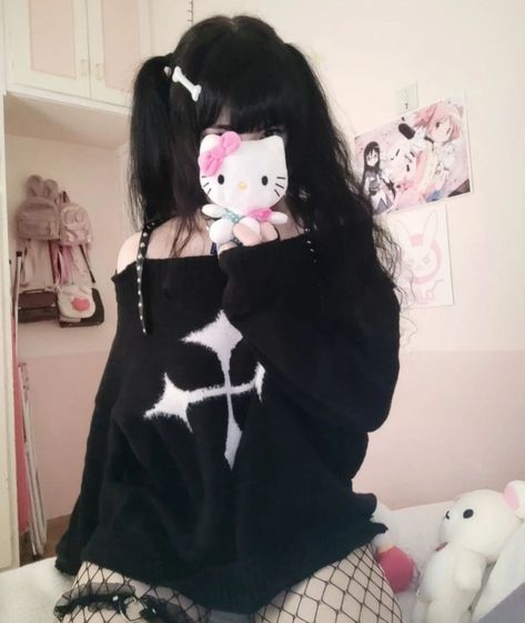 Hello Kitty Goth Outfit, Goth Hello Kitty, Risky Picture Ideas, Sanrio Clothes, Fire Clothes, Cute Zombie, Alt Clothes, Hello Kitty Clothes, Zombie Girl