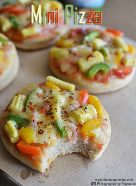 Kids Mini Pizza Recipe Kids Pizza Recipes, Paneer Tikka Masala Recipe, Mini Pizza Recipes, Falooda Recipe, Tomato Chutney Recipe, Veg Pizza, Kids Pizza, Diwali Snacks, Small Pizza