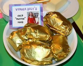 Willy Wonka Dinner And A Movie, Wonka Food Ideas, Wonka Themed Food, Wonka Party Food, Willy Wonka Themed Food, Willy Wonka Food Ideas, Willy Wonka Party Food, Themes Dinner Nights, Wonka Christmas