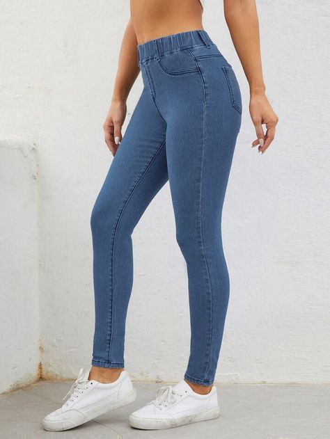 Womens Fall Dress, Jeans Casual, Casual Stylish, Women Denim Jeans, Sweaters And Jeans, Clothing Size Chart, Womens Clothing Sizes, Casual Denim, Casual Jeans