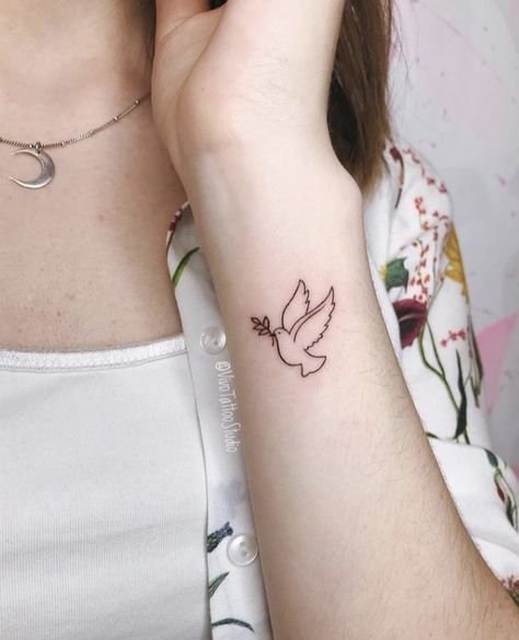 Small Dove Tattoos For Women, Dove Tattoo Design For Women, Simple Dove Tattoo, Tattoo Dove, Small Dove Tattoos, Memorial Tattoo Ideas, Dove Tattoo Design, Dove Tattoos, Simple Tattoos For Women