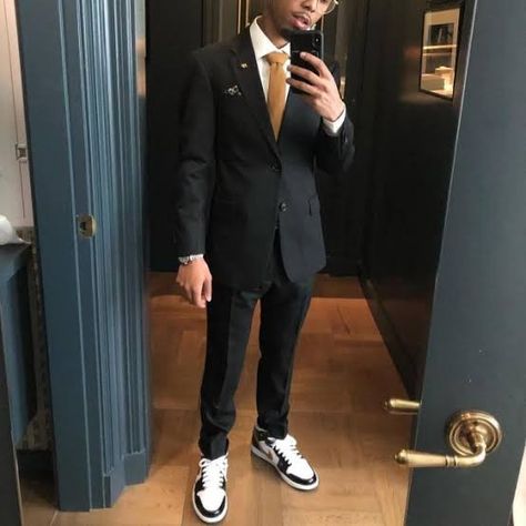 Matric Dance Men Styles, Suits And Sneakers Men Outfits Prom, Suit With Dunks Mens, Prom Suit With Jordans, Boys Sneaker Ball Outfit, Black Suit With Sneakers Men, Suit With Jordans, Suits With Sneakers Mens, Sneaker Ball Outfit Ideas Men