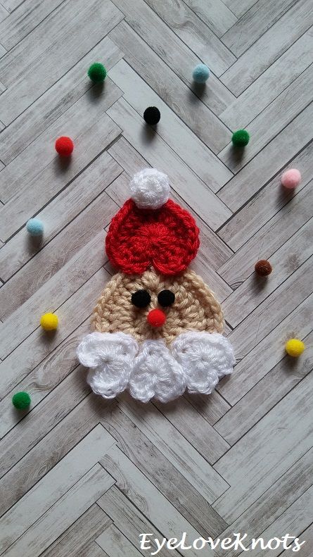 Heart Shaped Santa Ornament – Crochet Pattern Review – Golden Lucy Crafts Golden Lucy Crafts Crochet, Golden Lucy Crafts, Ornament Crochet Pattern, Xmas Crochet, Crochet Appliqué, Ornament Crochet, Clothespin Crafts, Crochet Christmas Ornaments Free, Crocheted Christmas