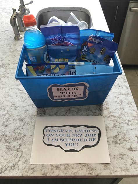 Police officer gift basket. Back the “blue” Police Officer Gift Basket, Officer Appreciation Gifts, Resource Officer Appreciation Ideas, Security Officer Appreciation Gifts, Police Officer Gifts Diy, Police Gift Basket, Sro Appreciation Day, School Resource Officer Gifts, Gift Basket For Police Officer