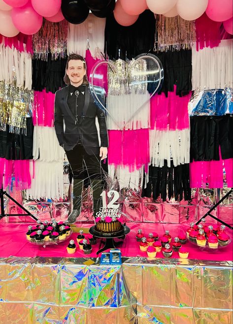 Morgan Wallen Themed Party, Morgan Wallen Birthday Party Decor, Morgan Wallen Cake Ideas, Cupcake Backdrop, Morgan Wallen Birthday Party Ideas, Morgan Wallen Birthday Cake, Morgan Wallen Themed Birthday Party, Morgan Wallen Party, Morgan Wallen Cake