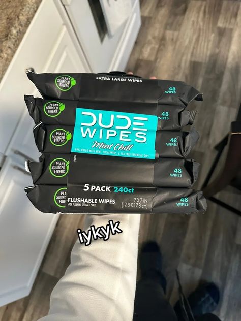 Wipes Aesthetic, Clear Skin Care Routine, Dude Wipes, Men Skin Care Routine, Fragrance Lab, Flushable Wipes, Body Hygiene, Essential Oil Plants, Hygiene Care