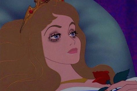 55 Hilarious Memes For Anyone Who Just Loves Sleep Disney Character Names, Princess Meme, Elizabeth Of York, Disney Sleeping Beauty, Princess Aurora, Disney Memes, Diy Skin Care, Disney Princesses, Maleficent