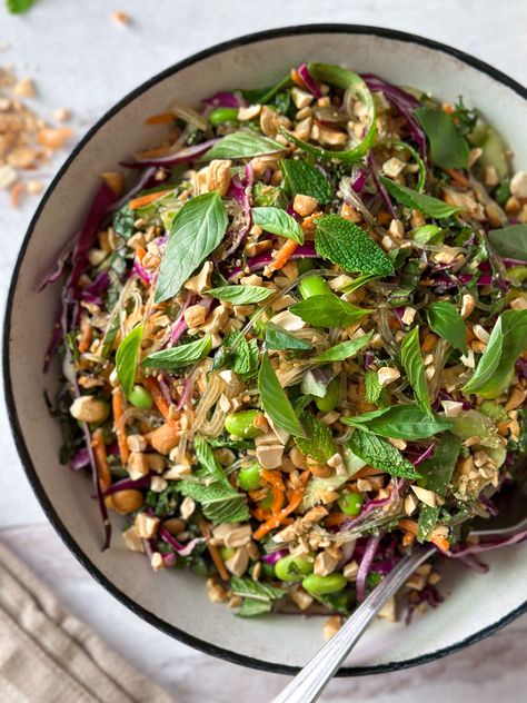 Kale Noodle Salad, Kelp Recipes, Kelp Salad, Meals With Seaweed Salad, Kelp Noodle Recipe, Kelp Noodle Salad, Recipes With Kelp Noodles, Dr Mark Hyman Recipes, Kelp Noodles