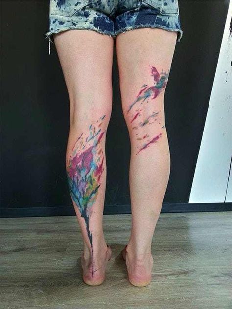 Flying Bird Tattoo is listed (or ranked) 26 on the list Breathtaking Watercolor Tattoos You've Gotta See Tattoo Bein Frau, Flying Bird Tattoo, Tattoo Trend, Muster Tattoos, Geniale Tattoos, Leg Tattoos Women, Tatuaje A Color, 3d Tattoos, Pattern Tattoo