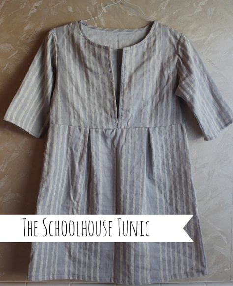 Schoolhousetunic Schoolhouse Tunic, Diy Tunic, Sew Liberated, Nani Iro, Garment Sewing, Easy Patterns, Tunic Pattern, Tote Pattern, Double Gauze