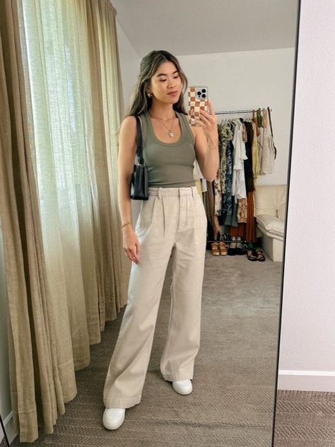 Abercrombie Sloan Tailored Pant, Nice Pants Outfit, Linen Trousers Outfit Work, Styling Tailored Pants, Slacks Summer Outfit, Light Brown Linen Pants Outfit, Spring Outfits Trousers, Womens Tailored Pants, Abercrombie Linen Pants