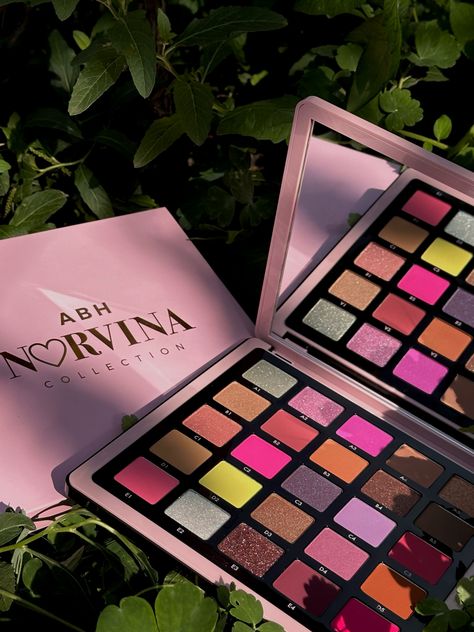 ABG norvina palette Abh Norvina Palette, Norvina Palette, Makeup Kit, Eyeshadow Palette, Sephora, Makeup, Make Up