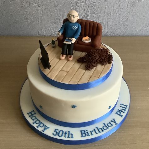 Birthday Cake For 50 Year Old Man, Grandfather Birthday Cake Ideas, Old Man Birthday Cake, 65 Birthday Cake, Old Man Birthday, Round Birthday Cakes, Music Cakes, Dad Birthday Cakes, Cake Decorating Frosting