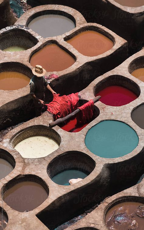 Fez Travel, Chai Time, Art Marocain, Moroccan Colors, Morocco Aesthetic, Moroccan Aesthetic, Fes Morocco, Moroccan Culture, Moroccan Art