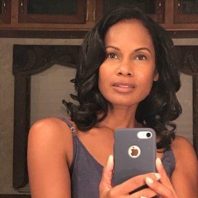 Robinne Lee 90s, Robinne Lee, Fifty Shades Cast, Hollywood Aesthetic, Inner City, Fifty Shades, Top Ten, Celebrities Female, Black Women