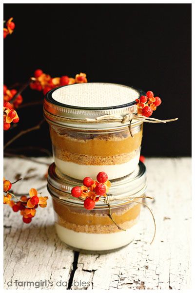 layered pumpkin pie in a jar Layered Pumpkin Pie, Pumpkin Pie In A Jar, Formal Themes, Pie In A Jar, Thanksgiving Favors, Coconut Dessert, No Bake Pumpkin Pie, Dessert In A Jar, Mason Jar Meals