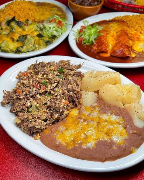 Machaca

El Portal Mexican: 117 W Grant St, Phoenix, AZ 85003


#azfoodguy #arizona Phoenix Az, Phoenix, Portal, Arizona