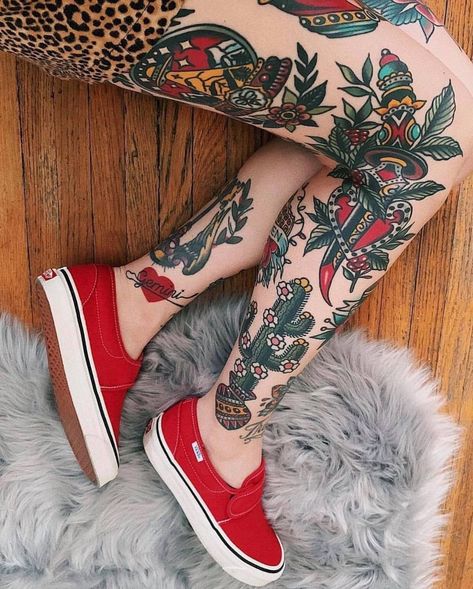 - Check more at https://howcandothis.com/womenstyle/99099/ Shin Tattoo, Tattoo Old School, Traditional Tattoo Sleeve, Leg Tattoos Women, Traditional Tattoo Art, Old Tattoos, Leg Sleeves, American Traditional Tattoo, School Tattoo