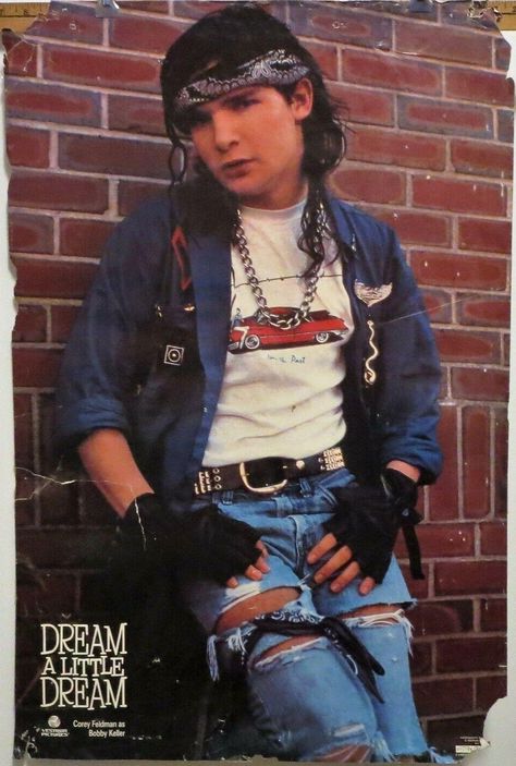 80s Outfits Men, 80s Fashion For Men, Dream Poster, 80’s Men, Thomas Howell, 80s Outfits, Corey Haim, 80s Actors, Corey Feldman