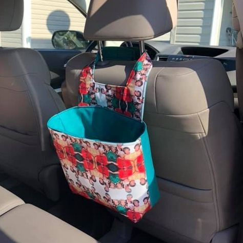 Car Trash Can with FREE video and pattern - Sew Modern Bags Car Trash Can, Car Trash Bag, Sewing Machine Projects, Modern Bag, Trash Can For Car, Fabric Ideas, Small Sewing Projects, Car Trash, Patchwork Bags