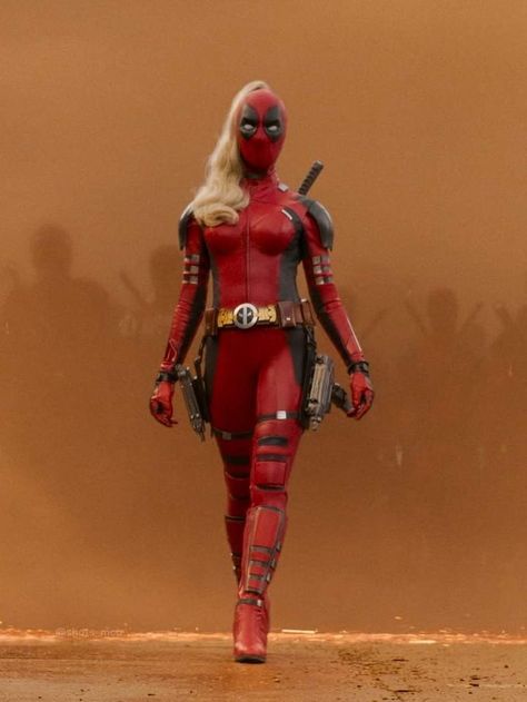 Lady Deadpool, Marvel Dr, Superhero Wallpaper, Deadpool Wolverine, Halloween 2024, Comics Girl, Spider Verse, Blake Lively, Marvel Characters