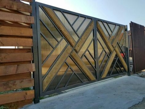 Latest Main Gate Designs, Backyard Gates, Modern Garage Doors, Home Gate Design, Gate Designs Modern, Grill Gate Design, Modern Gate, House Main Gates Design, Gate Designs