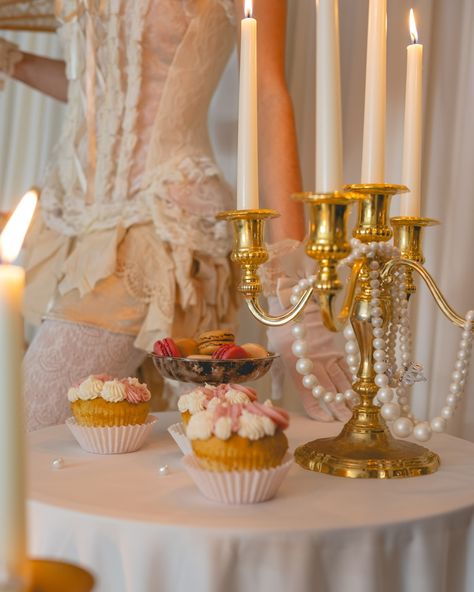 have your cake and eat it too🍰🎀✨  • • #birthdayphotoshoot #marieantoinette #24 #24birthday #birthdayshoot #marieantoinettestyle #marieantoinetteaesthetic #birthdayinspo #birthdayideas #photoshootideas #photoshoot #photoshootinspo #birthdaygirl #happybirthday #vintagecake #marieantoinetteinspired #marieantoinettehairstyle #ctphotographer #ctphotography Marie Antoinette Outfit, 24 Birthday Cake, Marie Antoinette Hairstyle, Antoinette Aesthetic, Marie Antoinette Birthday, Marie Antoinette Hair, Bows Birthday, Photoshoot Ideas Birthday, Hair Photoshoot Ideas