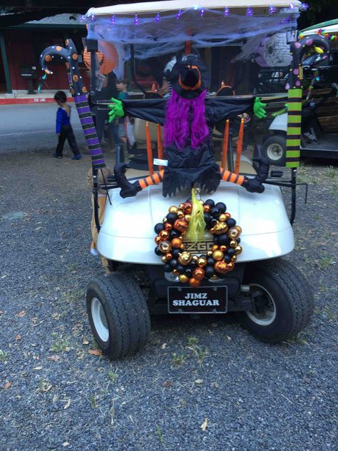 Summerween golf cart at Summer Home Park, CA Witches Ride Golf Cart, Golf Cart Trunk Or Treat Ideas, Halloween Golf Cart Decorations, Car Halloween Decorations, Halloween Golf Cart Ideas, Witch Breakfast, Halloween Golf Cart, Golf Cart Ideas, Halloween Camping Decorations