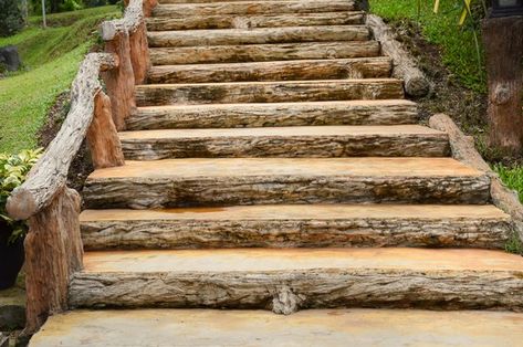 How to Cut Steps Into a Dirt Slope | Hunker Stairs On A Hill, Hillside Steps, Paver Steps, Landscape Stairs, Landscaping On A Hill, Landscape Steps, How To Build Steps, Sloped Yard, Building Stairs