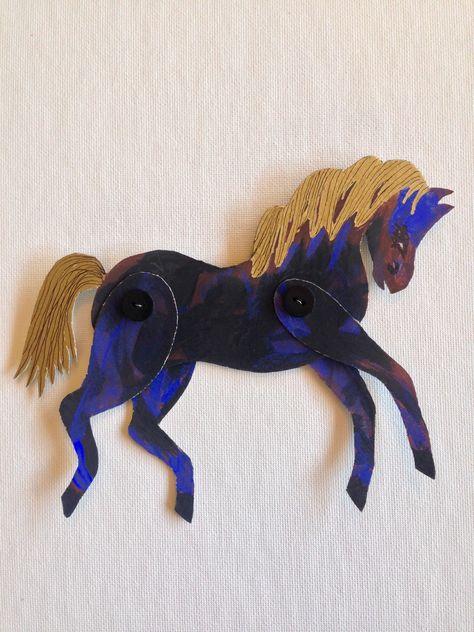 Horse Art Projects For Preschoolers, Cardboard Horse Diy, Walking Paper Horse, Walking Paper Horse Craft, Pony Illustration, Painted Cardboard, Donkey Drawing, Folk Art Horse Sculpture, Diy Wings