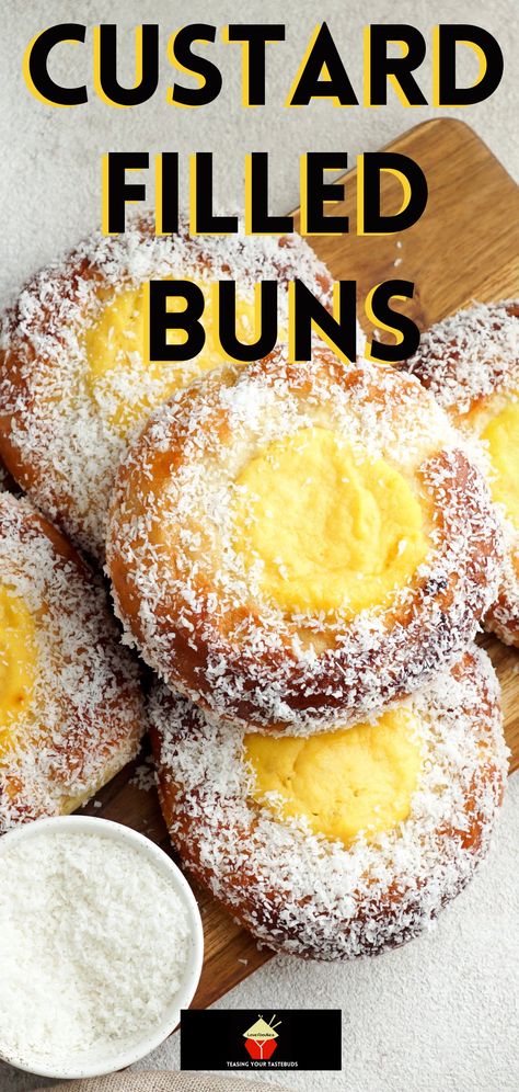 Sweet Buns Recipe Desserts, Custard Buns Recipe, Custard Rolls, Filled Buns, Custard Bread, Easy Buns, Dessert Pies, Custard Buns, Pantry Recipes