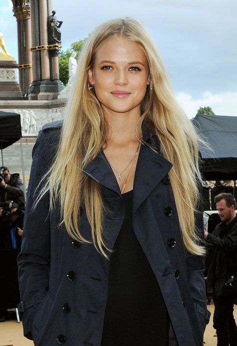 Gabrielle Wilde Gabrielle Wilde, Gabriella Wilde, Clemence Poesy, Frida Gustavsson, Edita Vilkeviciute, Toni Garrn, Josephine Skriver, Long Blonde, Amanda Seyfried