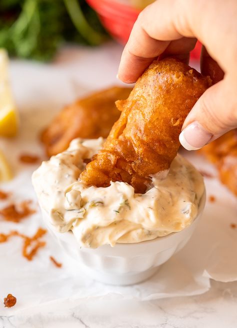 Dip For Fish And Chips, Fish And Chips Dipping Sauce, Best Tartar Sauce, Best Tartar Sauce Recipe, Make Tartar Sauce, Easy Tartar Sauce, Tartar Sauce Recipe, Bolognese Sauce Recipe, Homemade Tartar Sauce