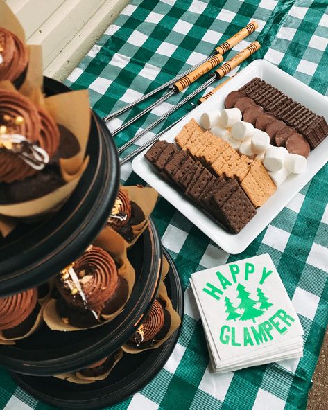 Glamping Bachelorette at Camp Wandawega in Wisconsin — Katherine Mendieta Photography & Films Parent Trap Bachelorette Party, Glamping Bachelorette, Glamping Bachelorette Party, Bachelorette Party Theme, Camp Wandawega, Happy Glamper, Glamping Party, Quick And Easy Crafts, Parent Trap