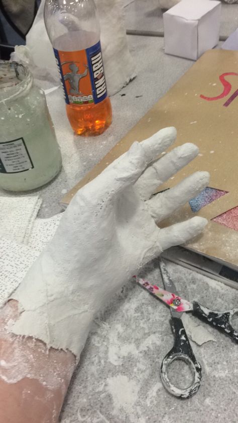 Hand 3d Art, Plaster Hand Art, Rodin Hands, A Level Art Themes, Plaster Gauze, Plaster Hands, Horror Crafts, Scary Halloween Decorations Outdoor, Classe D'art